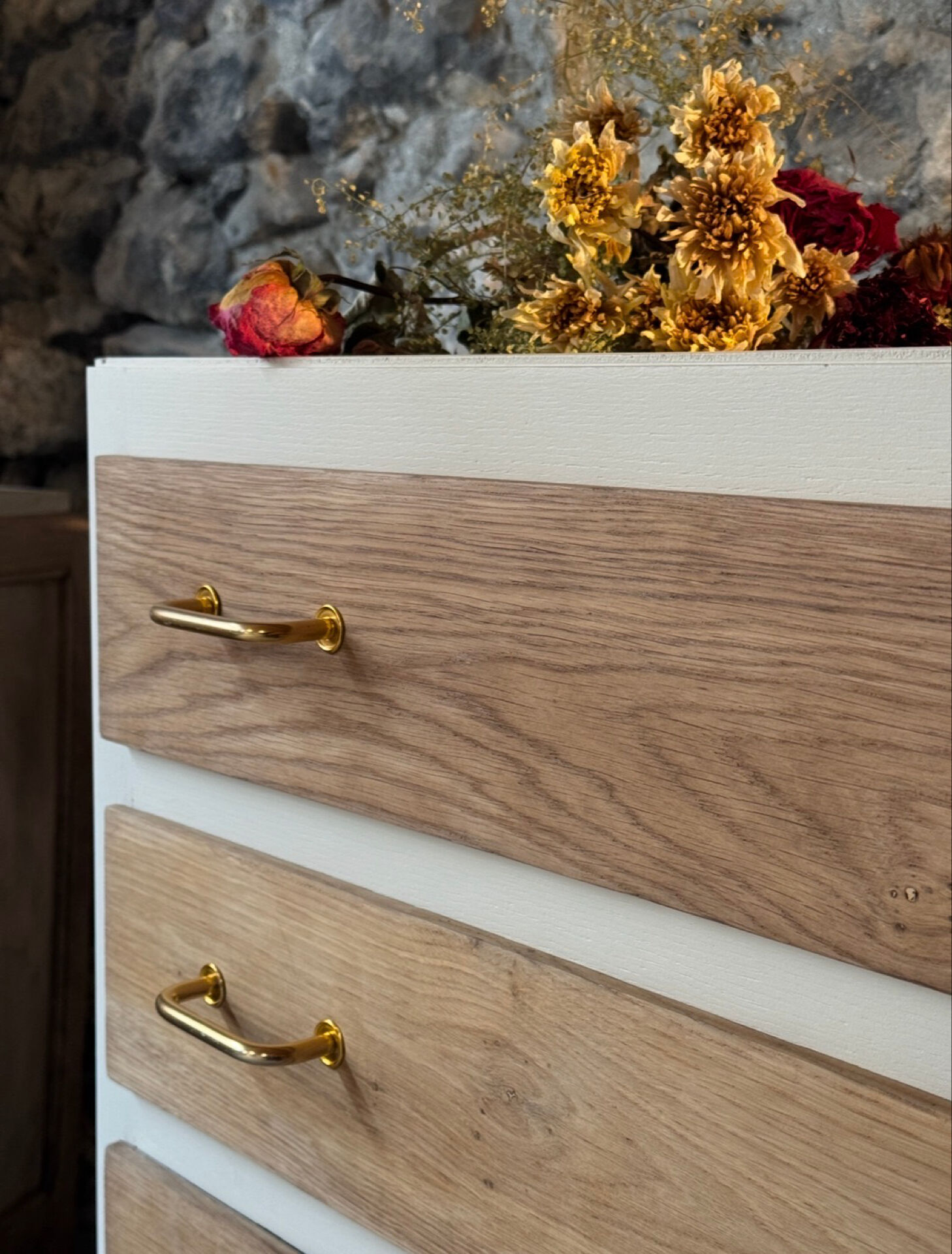 Vintage chest of drawers with 4 drawers