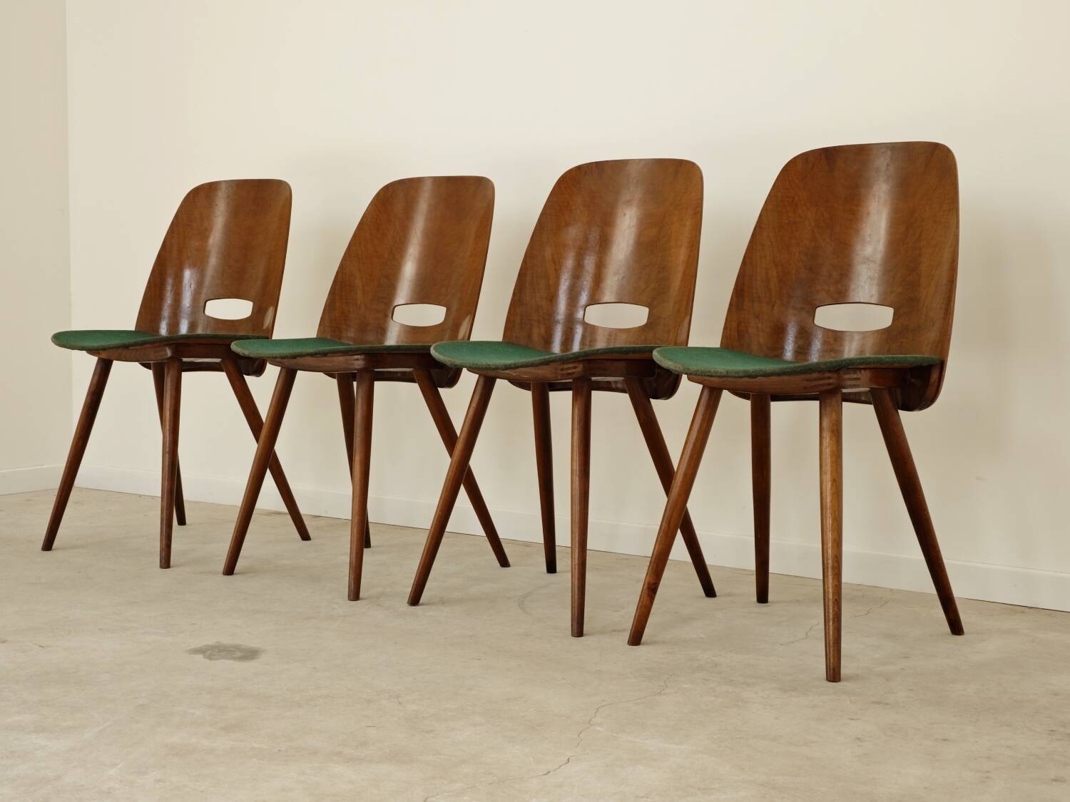 Set of 4 Lollipop chairs by Frantisek Jirak for Tatra 1960