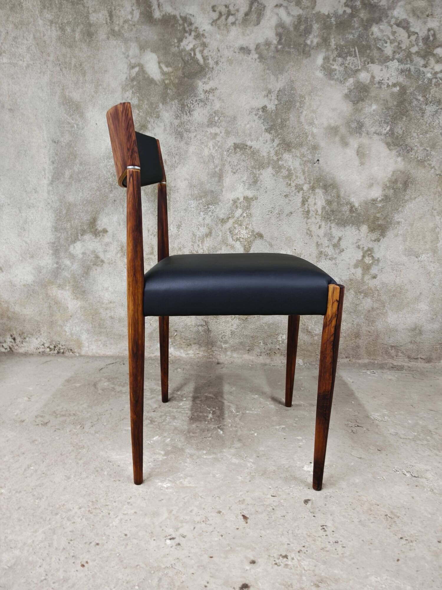 Paire de chaises salle à manger MCM palissandre cuir Danemark 1960