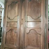 Regency period wardrobe 1715-1723 in solid walnut