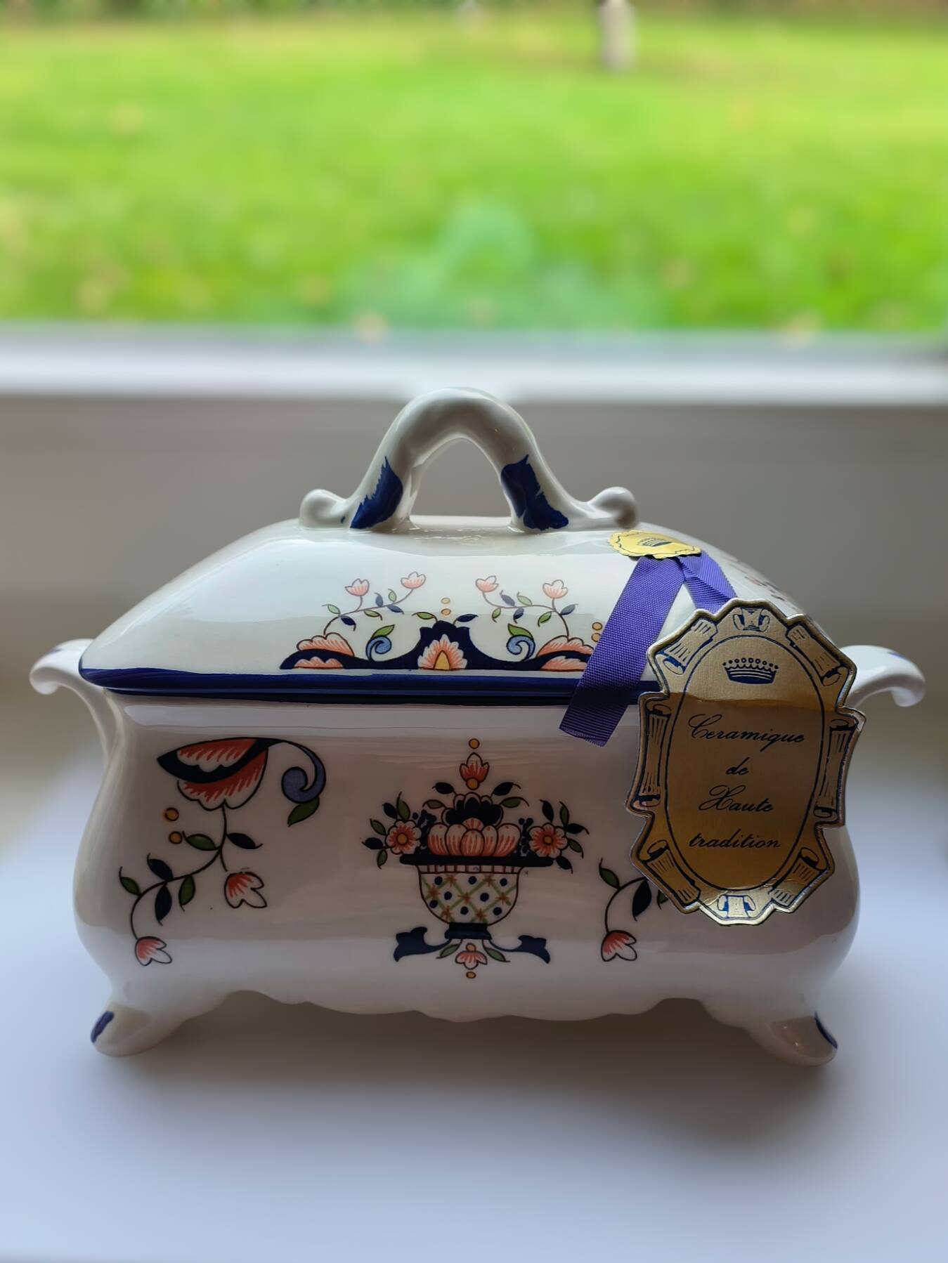 Candy box