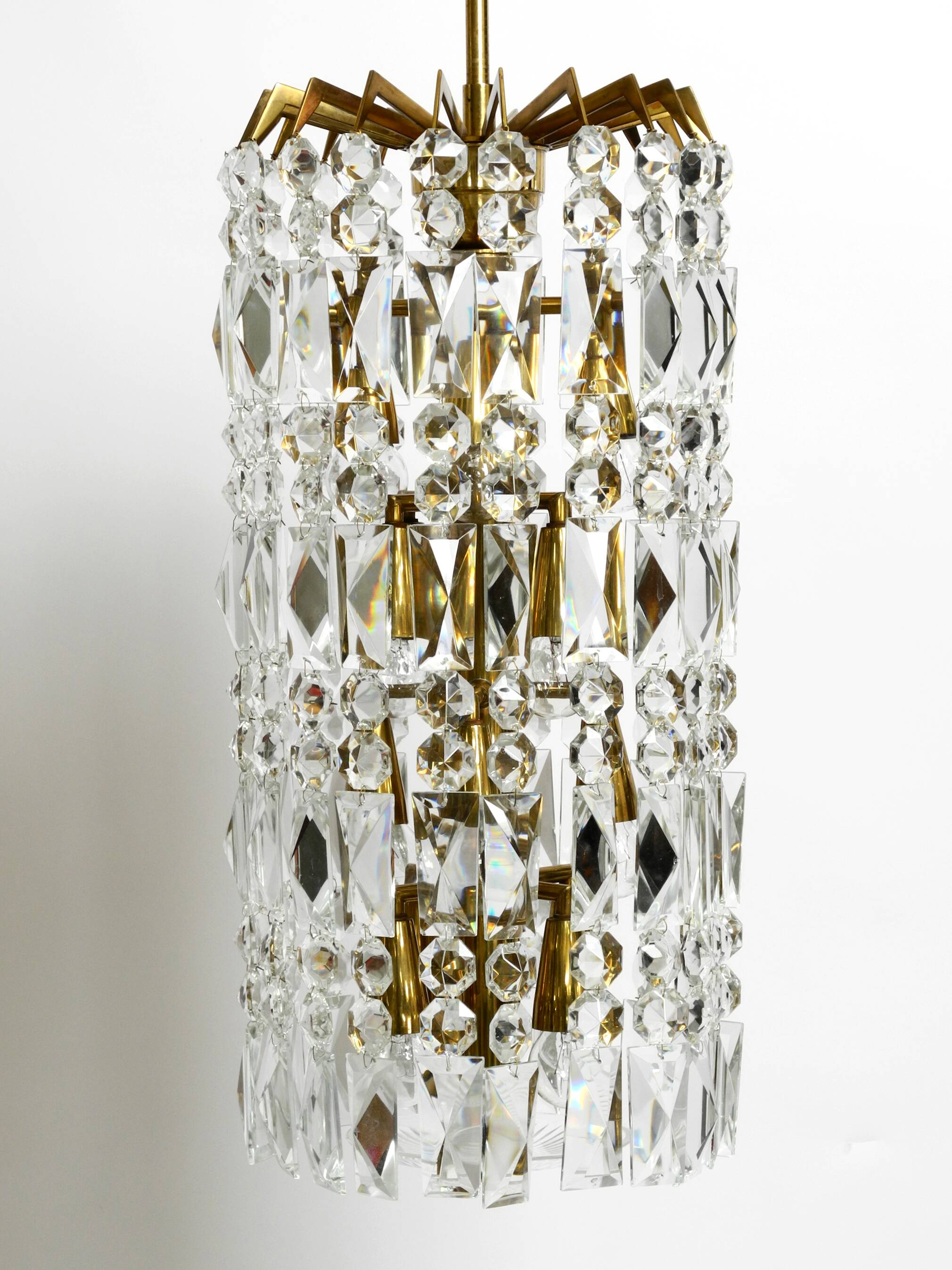 Lustre XL en cristal et laiton par Vereinigte Werkstätten