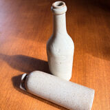 Pair of old stoneware bottles - Ciry le Noble