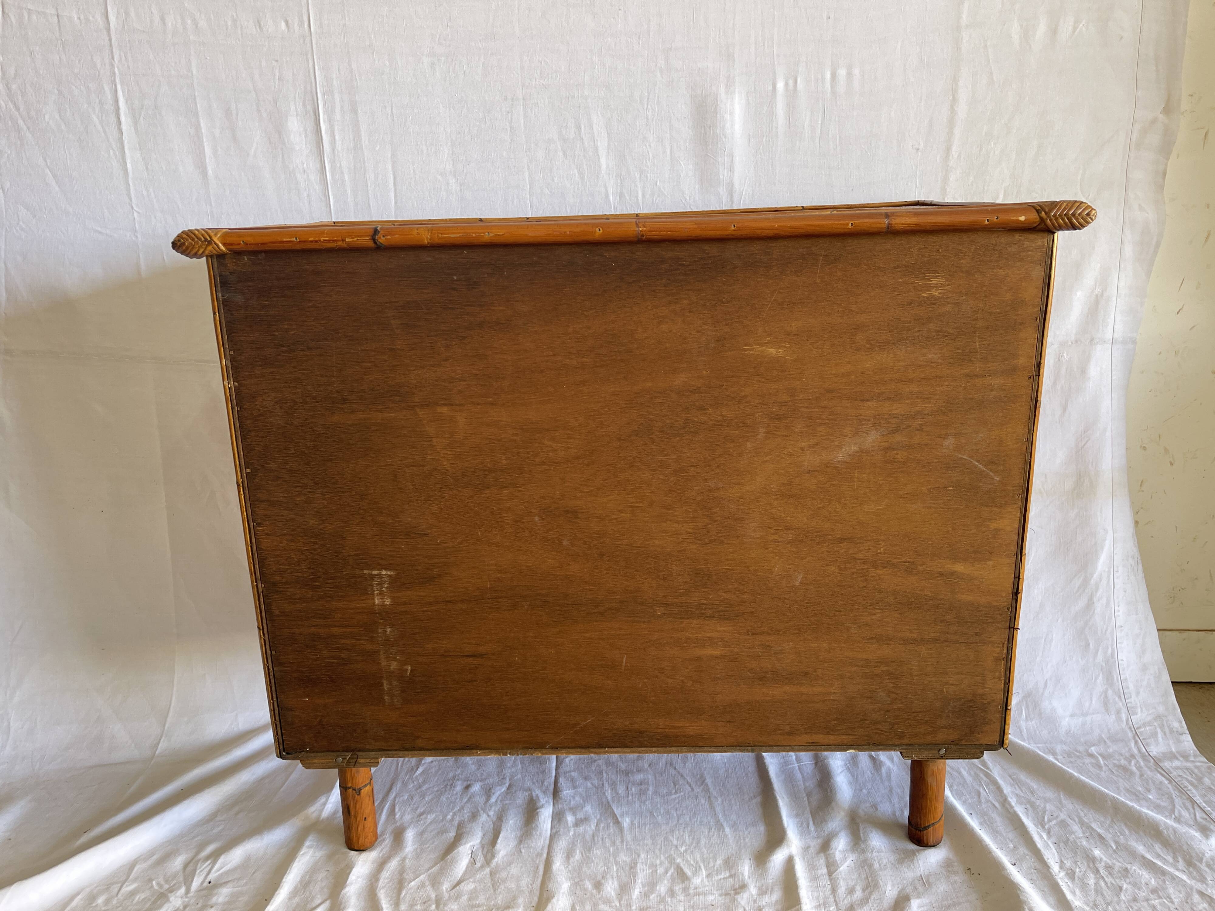 Commode  vintage en rotin et cannage