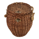 Panier de pêche ancien en osier.