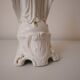 Statue de la Vierge Marie en porcelaine