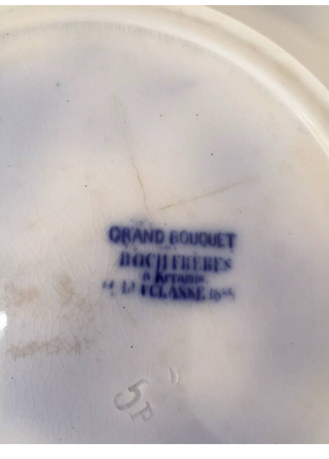 Set of 7 soup plates, Grand Bouquet Boch-Frères Keramis, 19th century