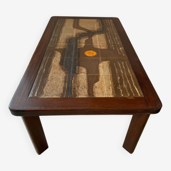 Table basse par Jean Asti