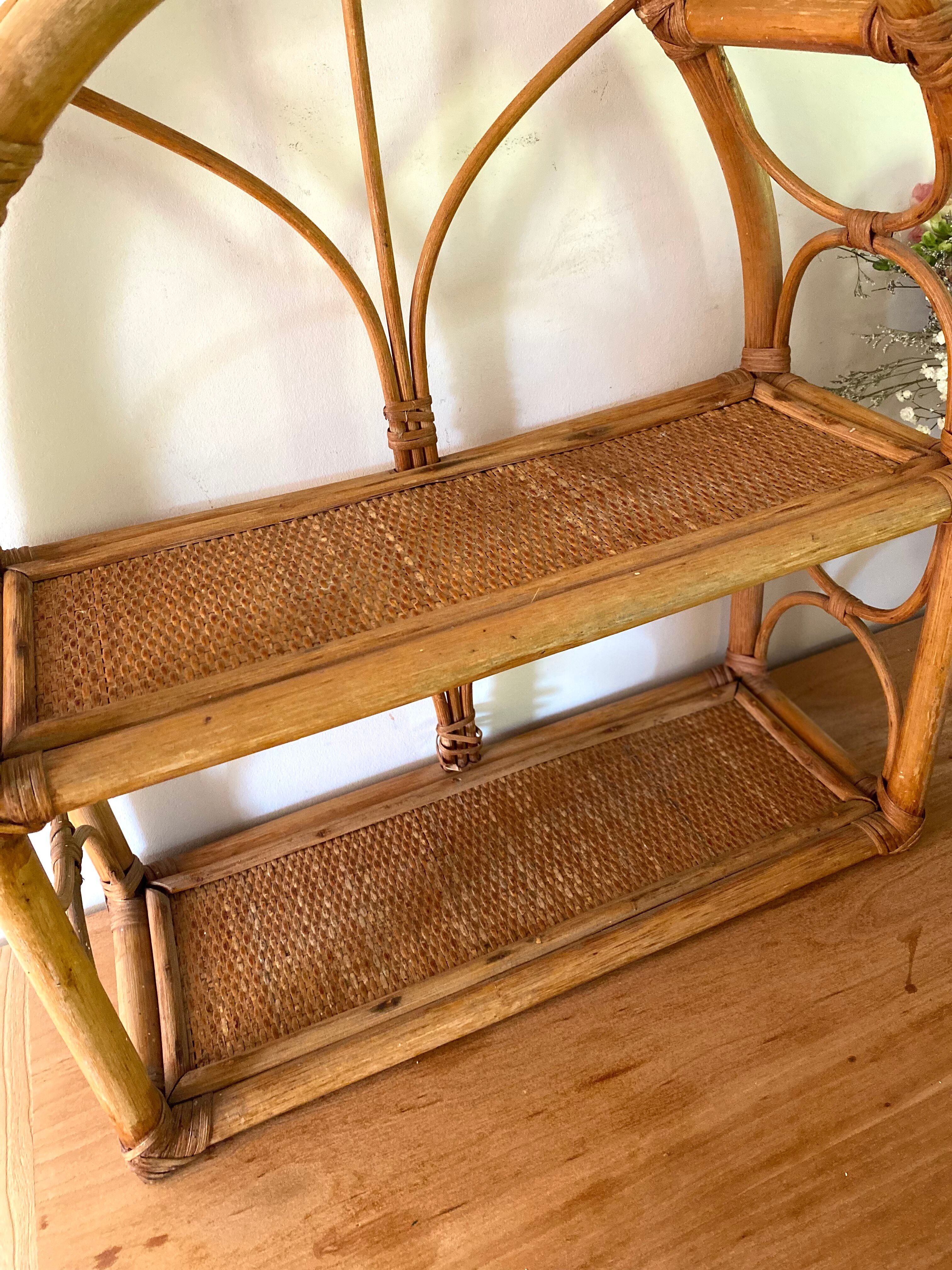 Étagère "Arche" en Rotin & Cannage – Vintage 1970