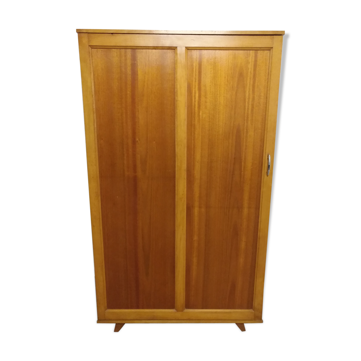 Wardrobe from the 1950s