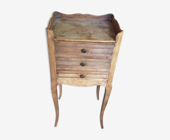 Table de chevet