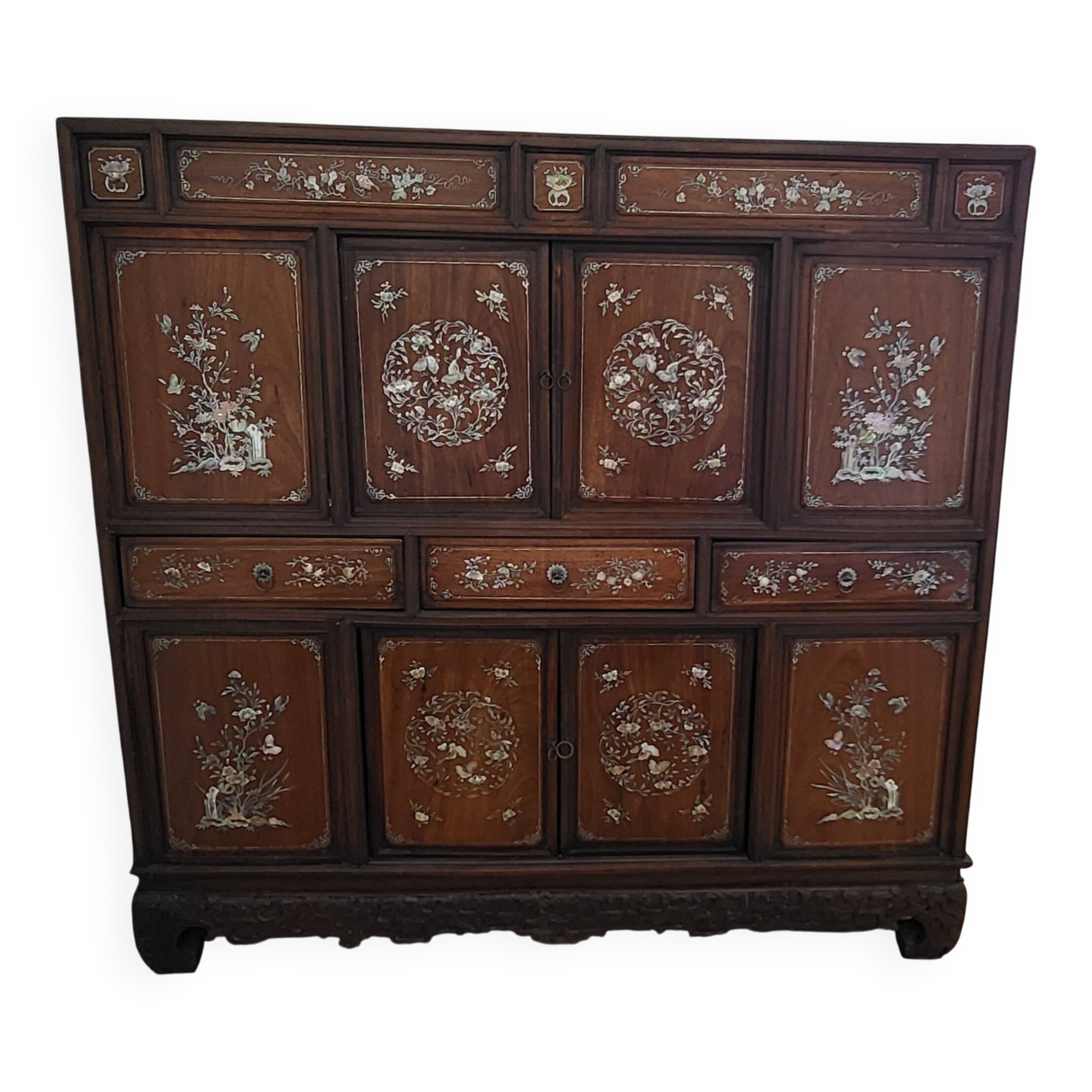 antique Chinese cabinet