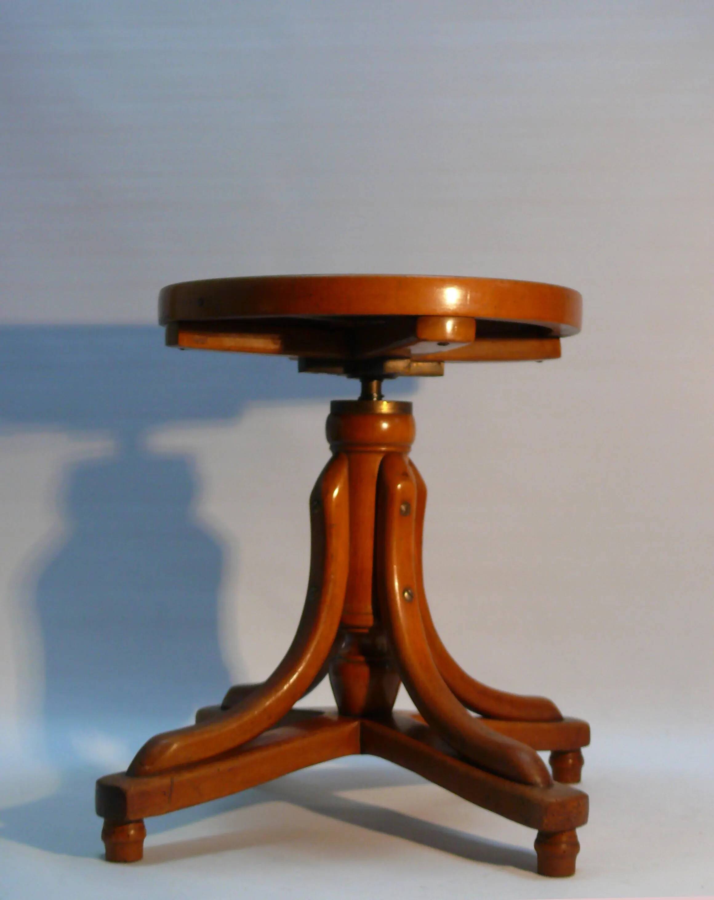 Tabouret de piano / tabouret pivotant, J. & J. Kohn company, tabouret ancien en bois courbé, vers 1900