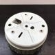 Platfonr Applied Rond Moulded Glass - Vintage White Metal Support