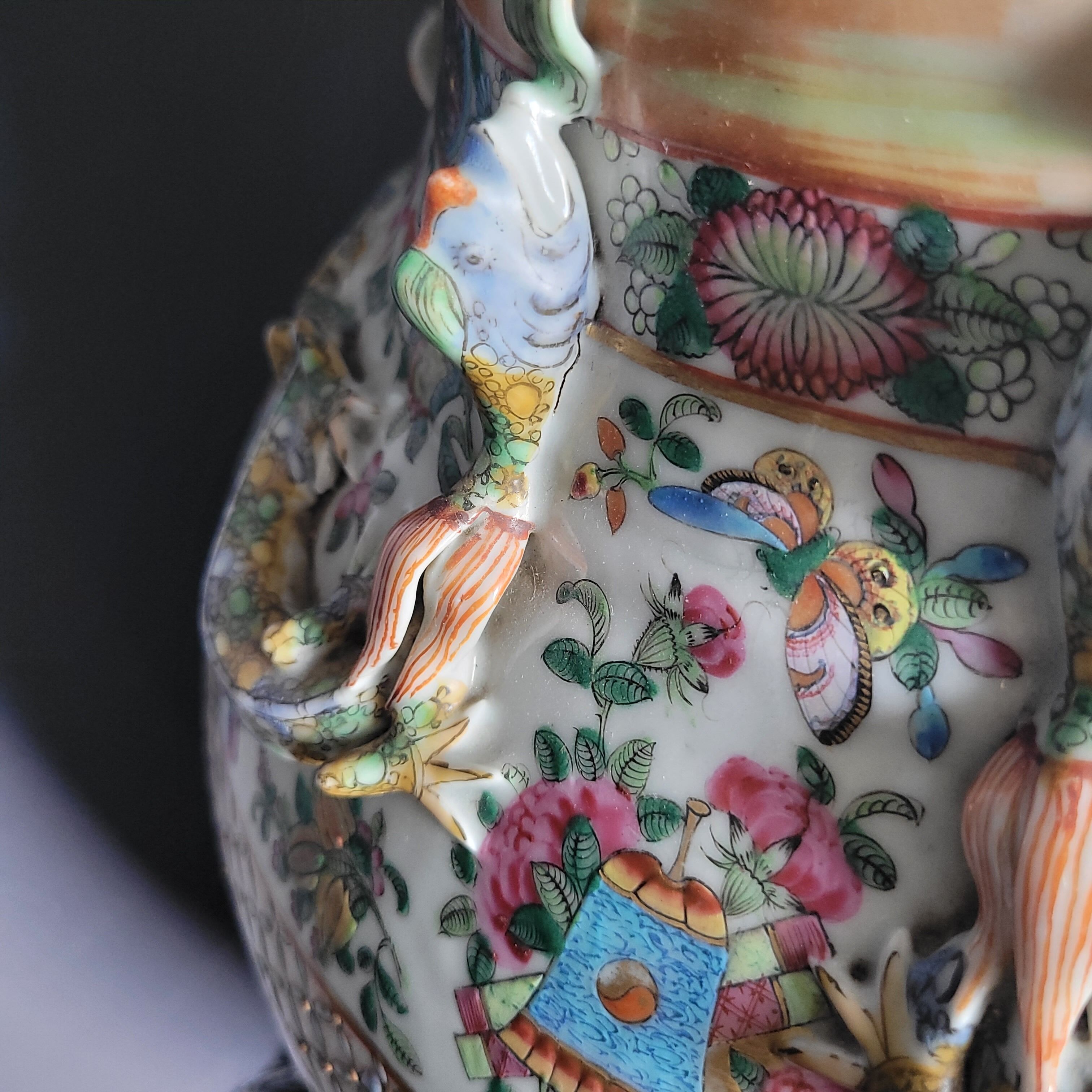 Very large Chinese vase (92 centimeters)