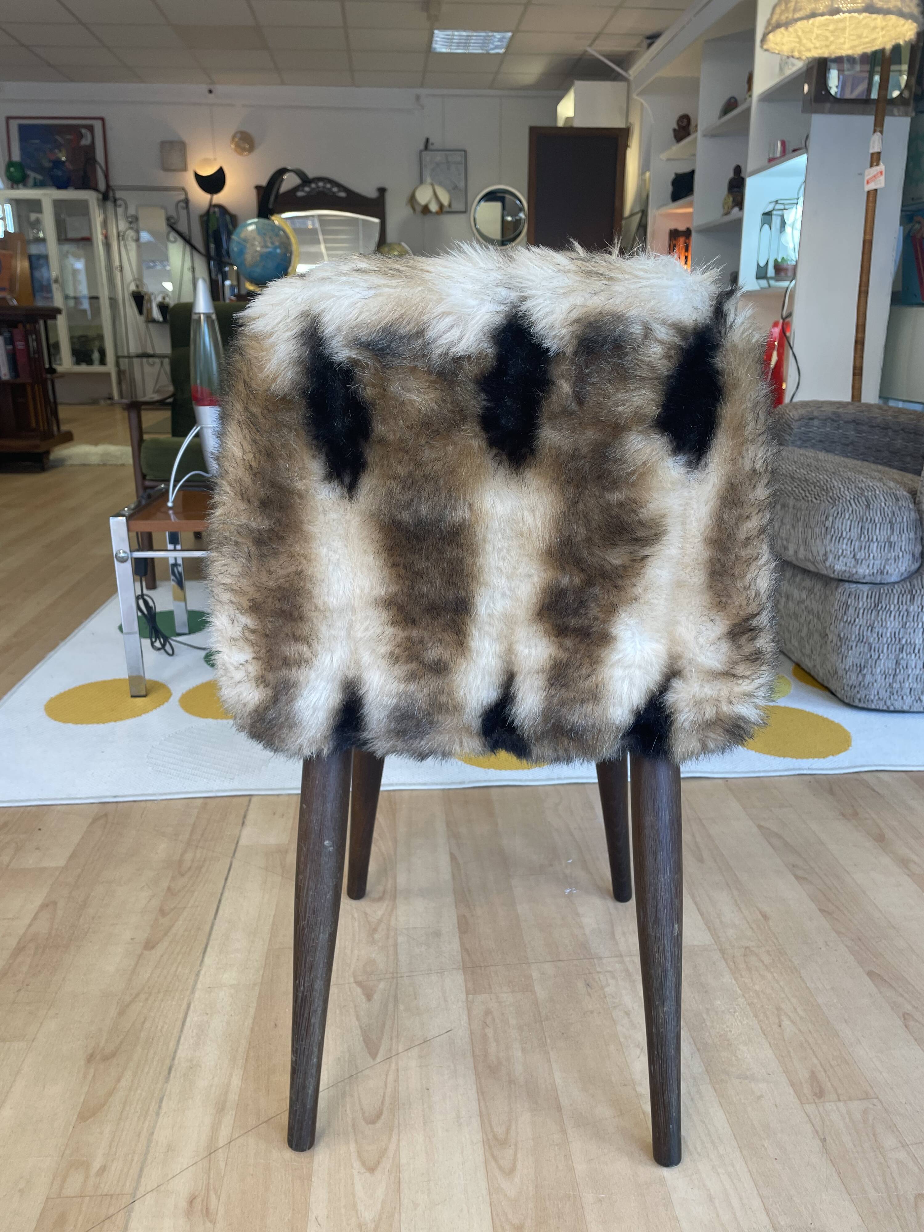 Faux fur chair with patterns & tapered dark wood legs
