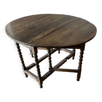 Antique Gateleg table