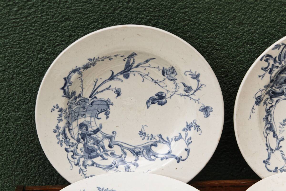 Set of 6 Jules Vieillard iron earth plates, St buveurs model