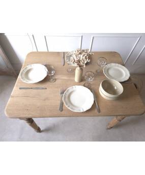Oak table