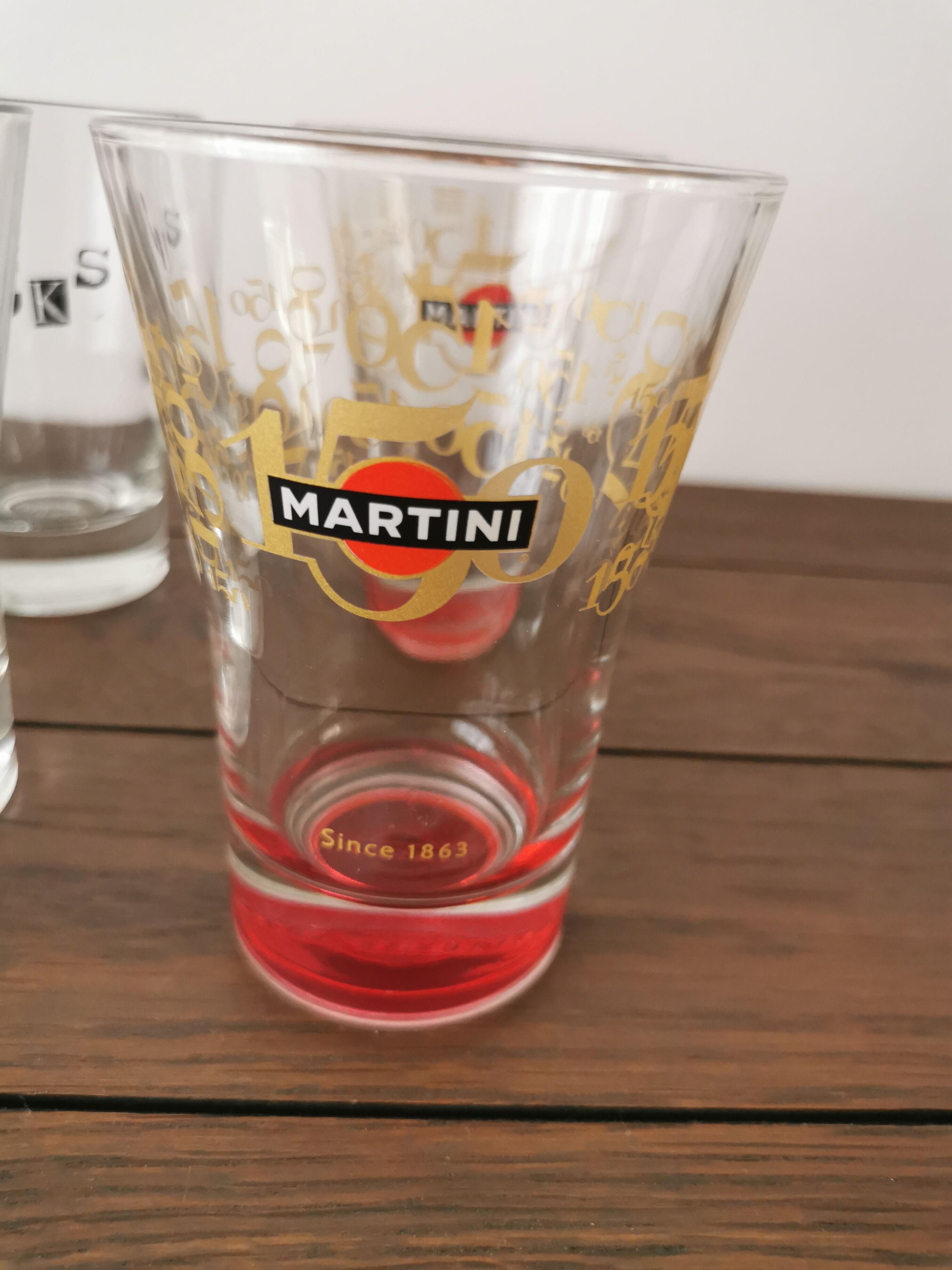 7 large Martini glasses