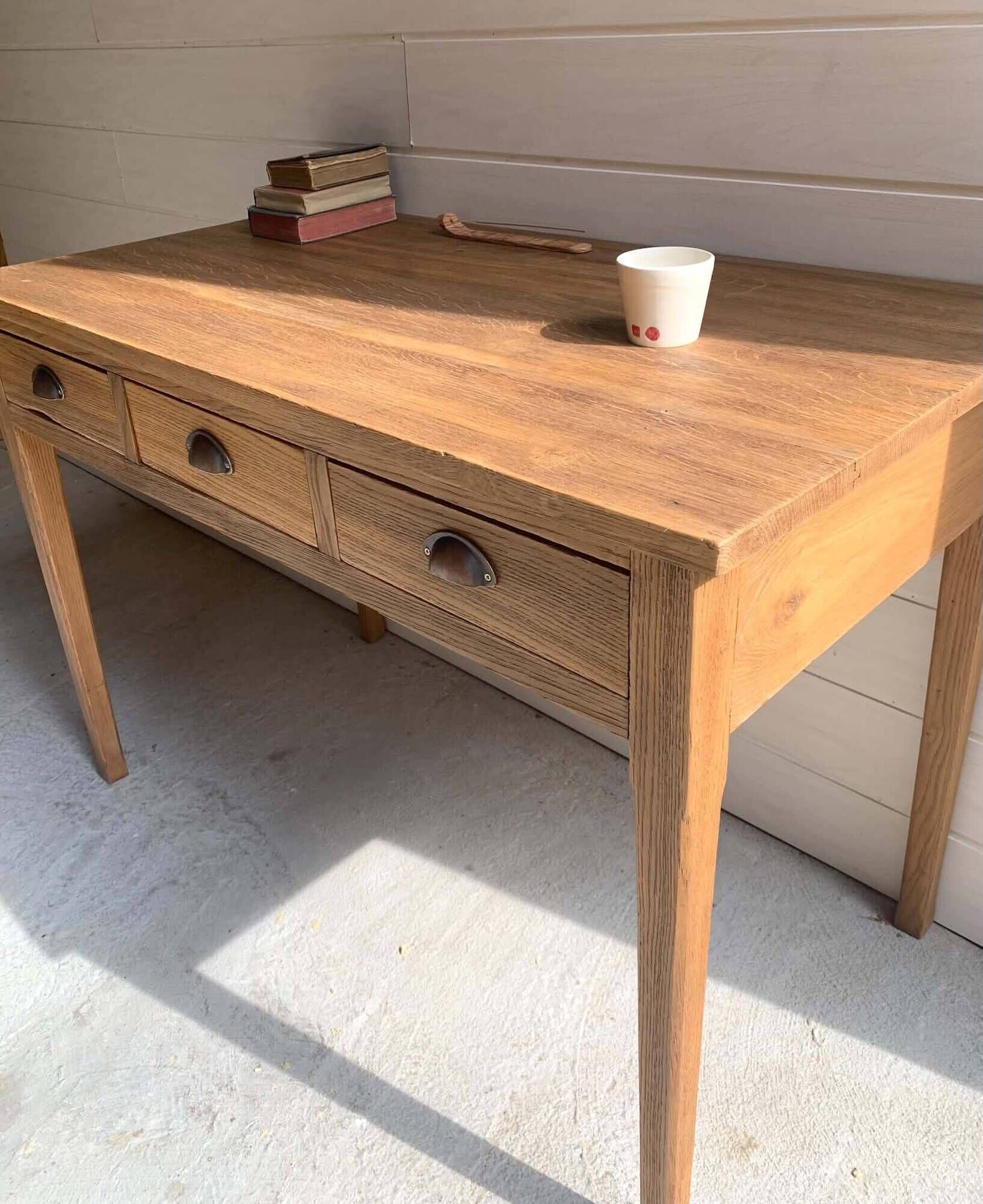 3-drawer oak desk