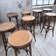 Set of 8 bistro-style bar stools Baumann.