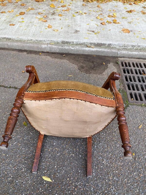 Fauteuil impérial en chêne et velours beige du 19ème siècle