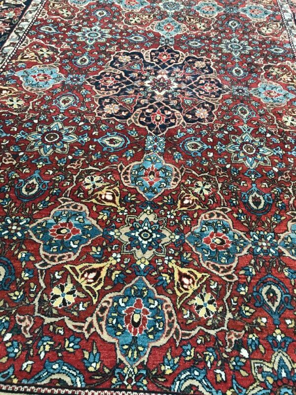Very nice old Persian rug Esfahan fine handmade 150 X 218 CM