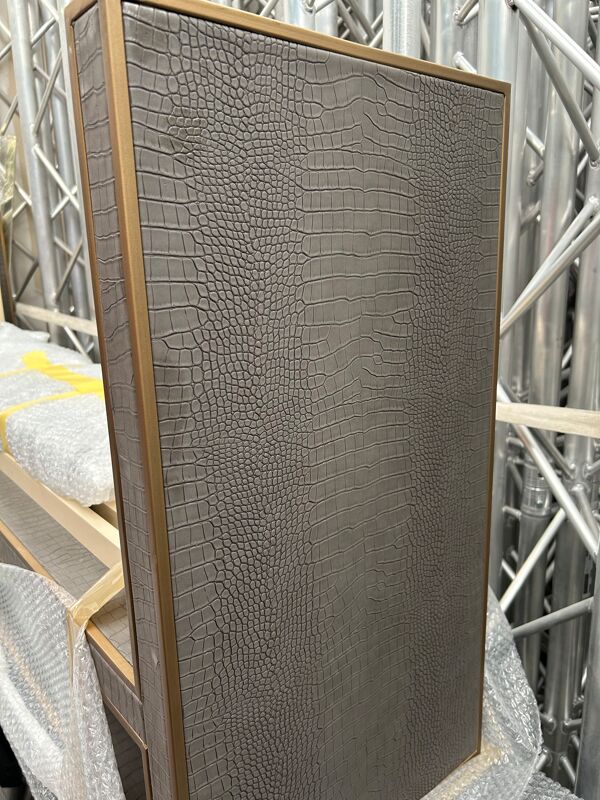 Console classio vegan leather - richmond interiors