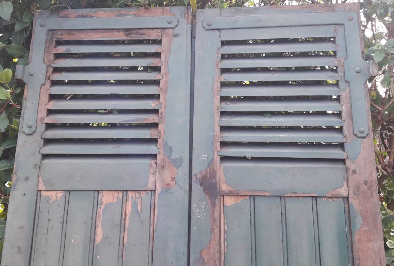 Pair of shutters oak parts with louvers 201,5x106cm