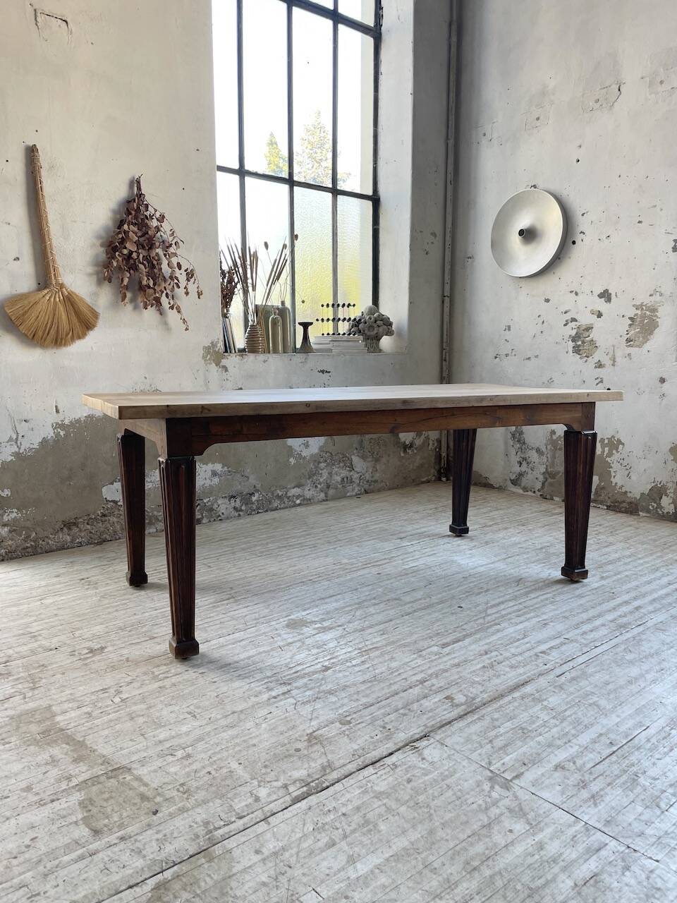 Solid oak farmhouse table 185cm