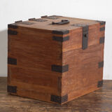 Japanese ko-dansu with hinged lid and paulownia wood drawers, Meiji–Taishō period, circa 1868–1926.