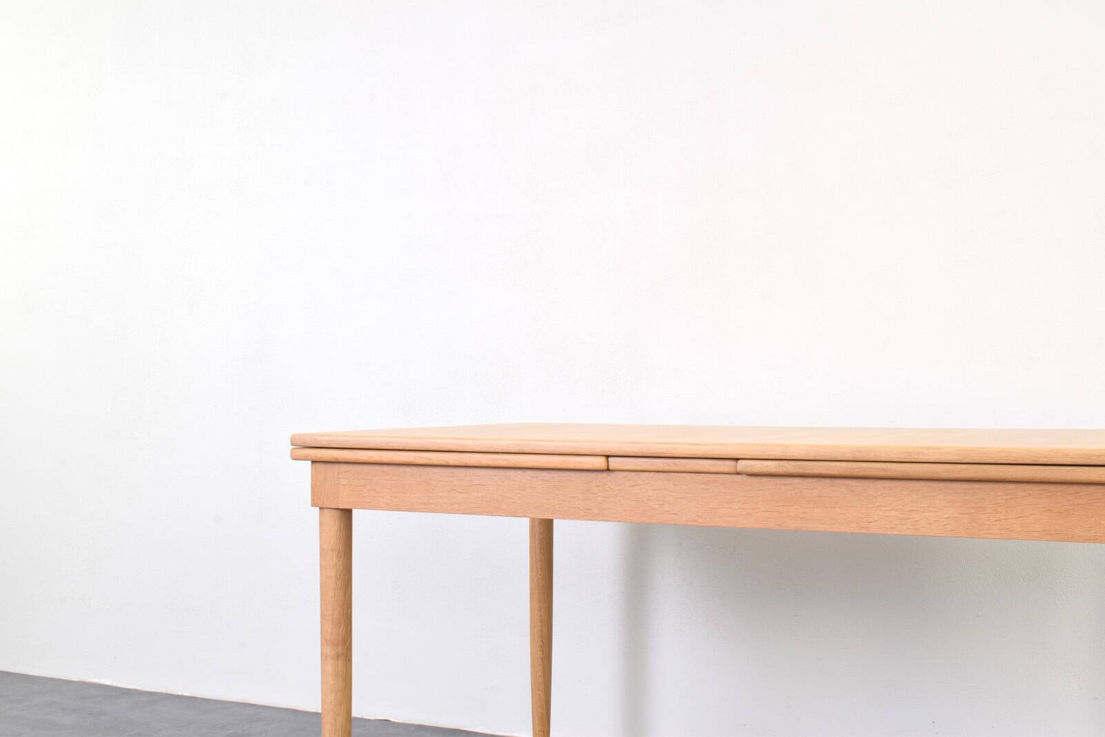 Mid-Century Danish Oak Extendable Dining Table, 1960s.