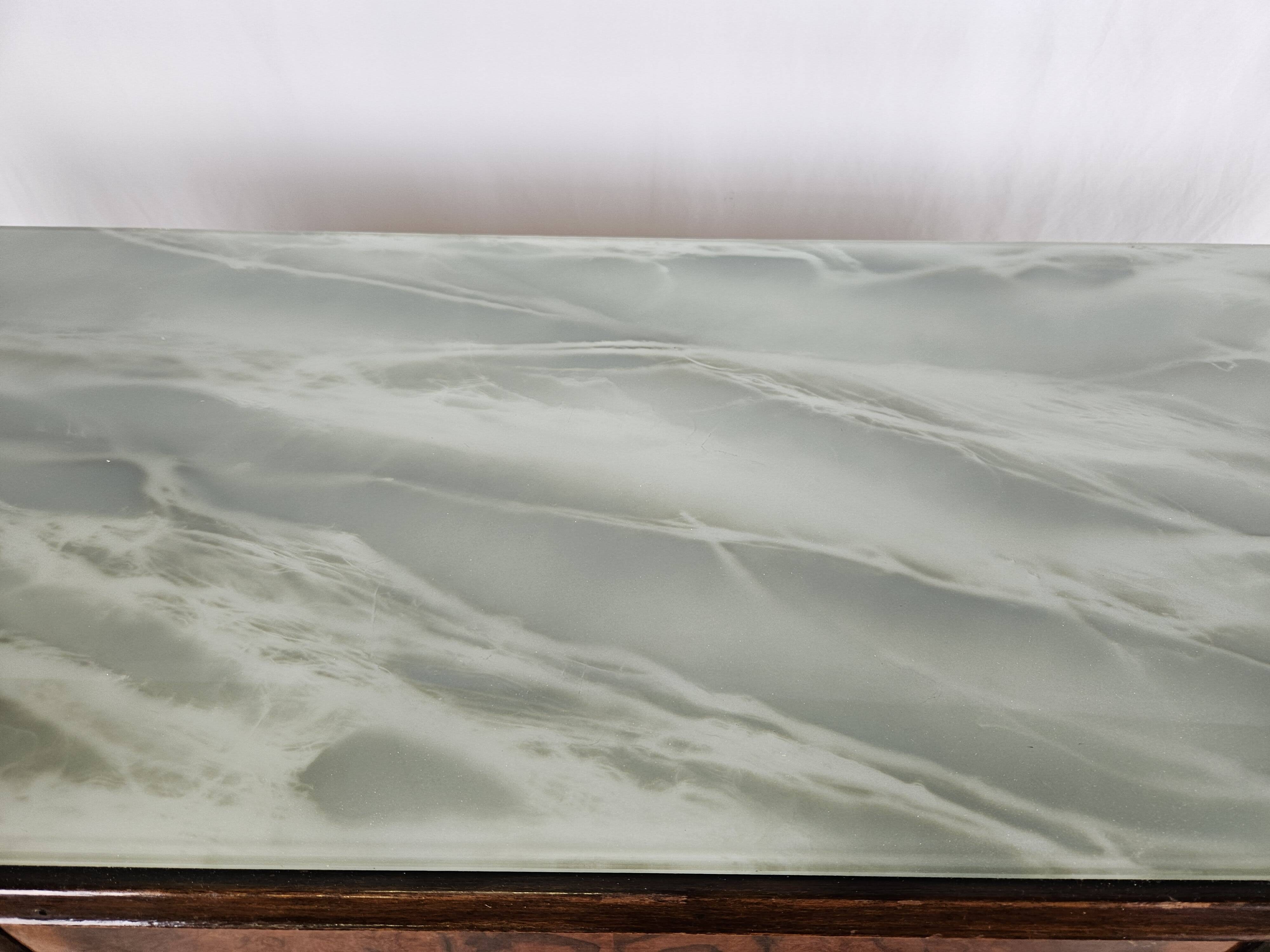Commode des années 1960 avec verre et six tiroirs