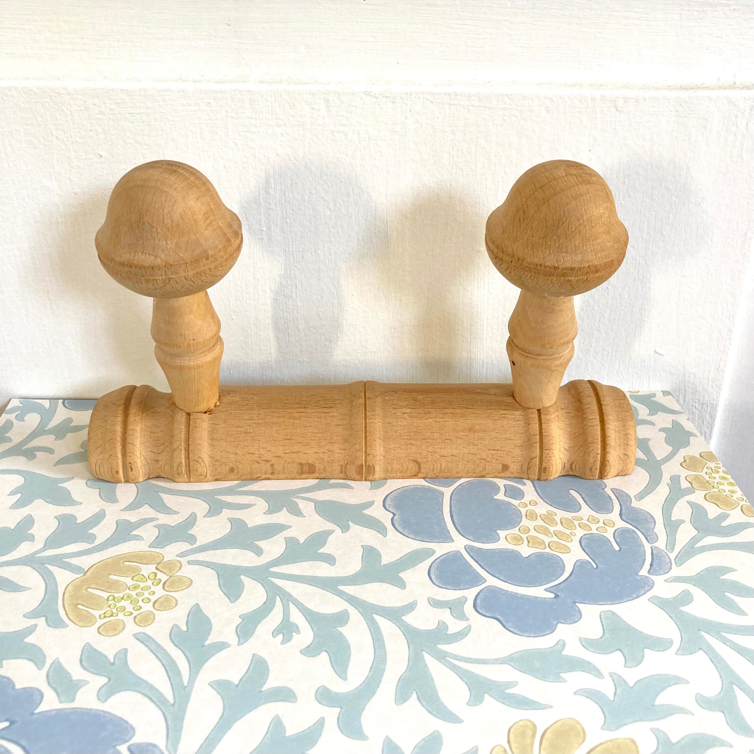 Patère porte-manteau mural en bois brut