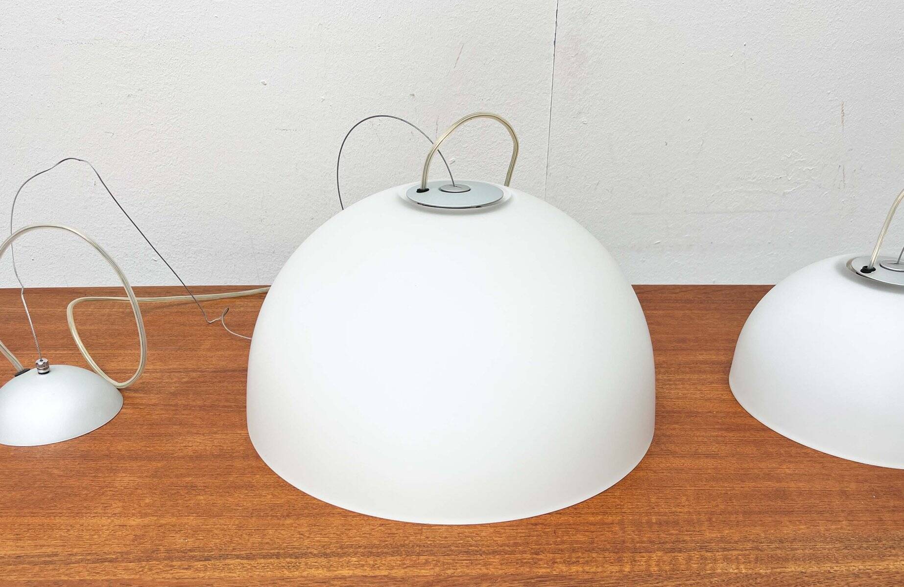 Postmodern Italian glass pendant lamp model Gaia by Luciano Cesaro for Tre Ci Luce, 1980s, set of 2.