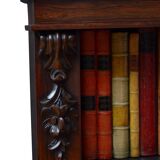Bibliothèque ouverte en bois de rose du début de l'époque victorienne