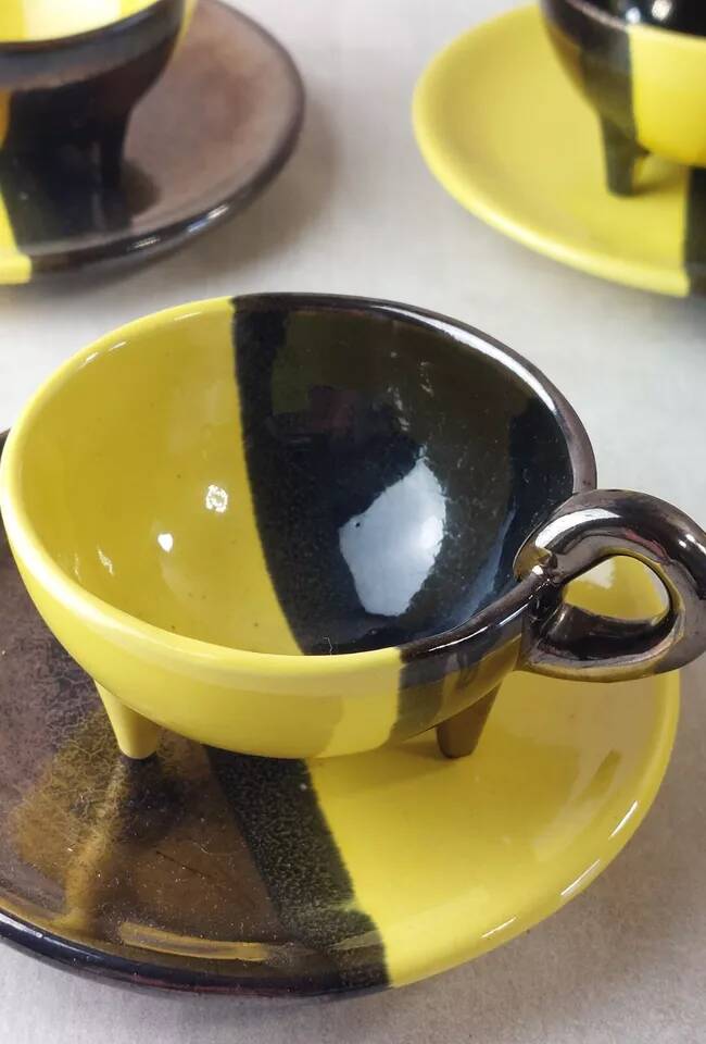 Set of 5 cups + saucers, two-tone ceramic, Luc Lucchesi, by Vall