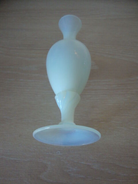 Opalescent white opaline soliflore vase