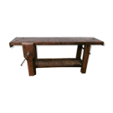 Workbench in raw wood with the press