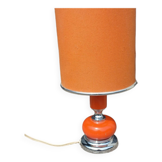 Lampe design des années 70 en métal chromé et bois laqué orange