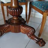 Dining room table