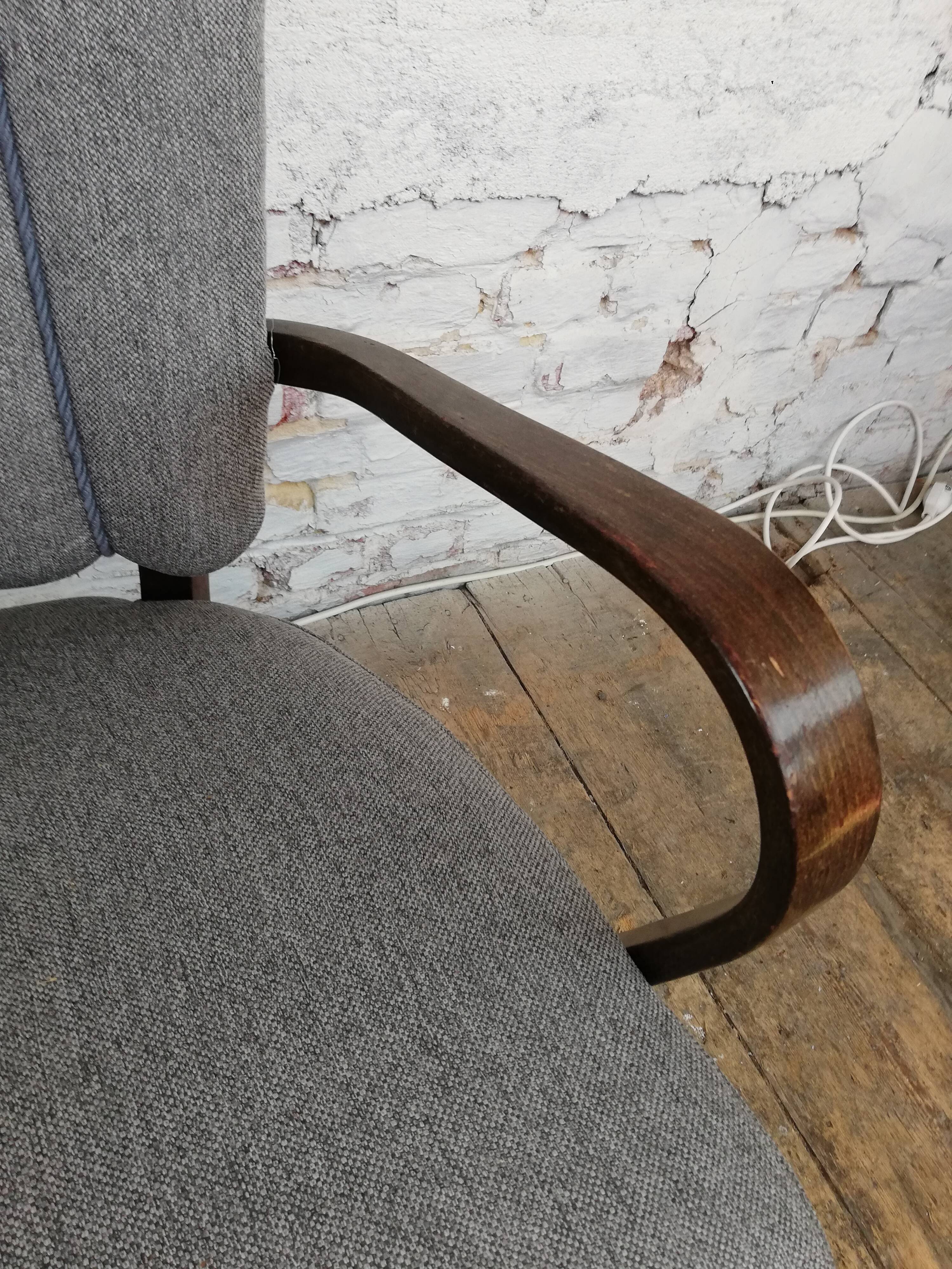 Pair of Halabala cocktail armchair, Czech, 1940