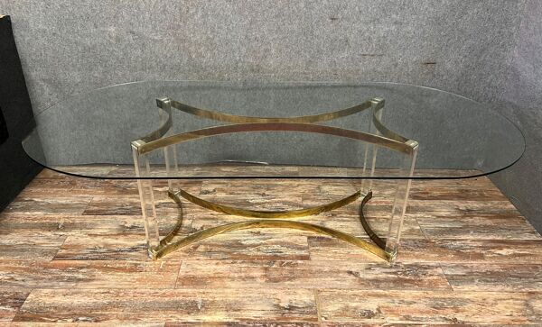 Table de forme ovale en verre, plexiglass et laiton, Alessandro Albrizzi