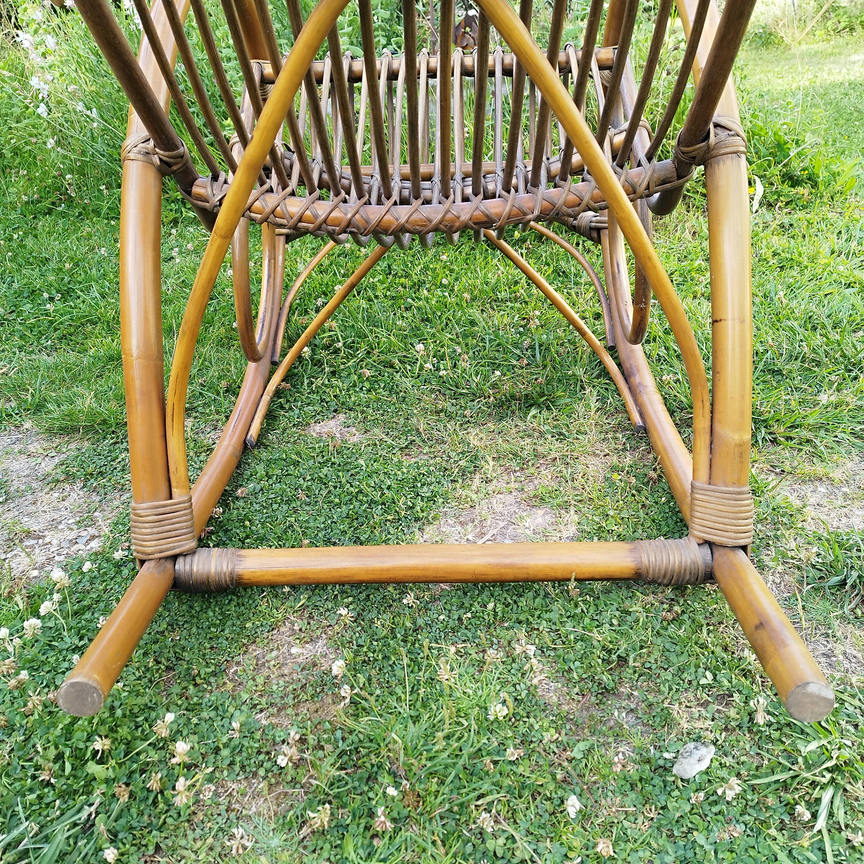 Rocking-chair vintage rotin