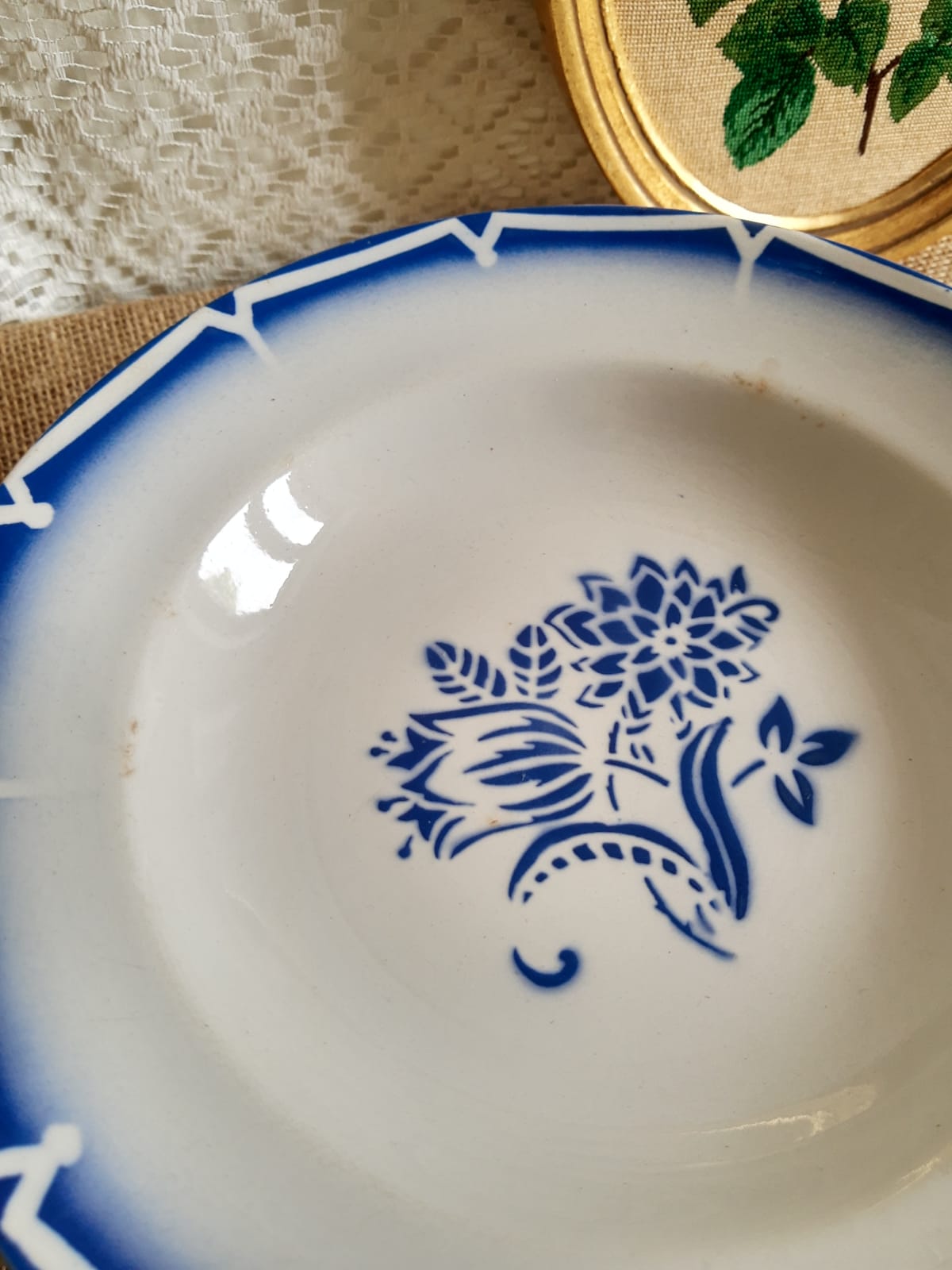 Set of two hollow plates Sarreguemines Canebiere vintage