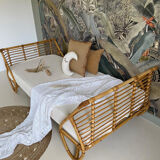 Genuine rattan bed