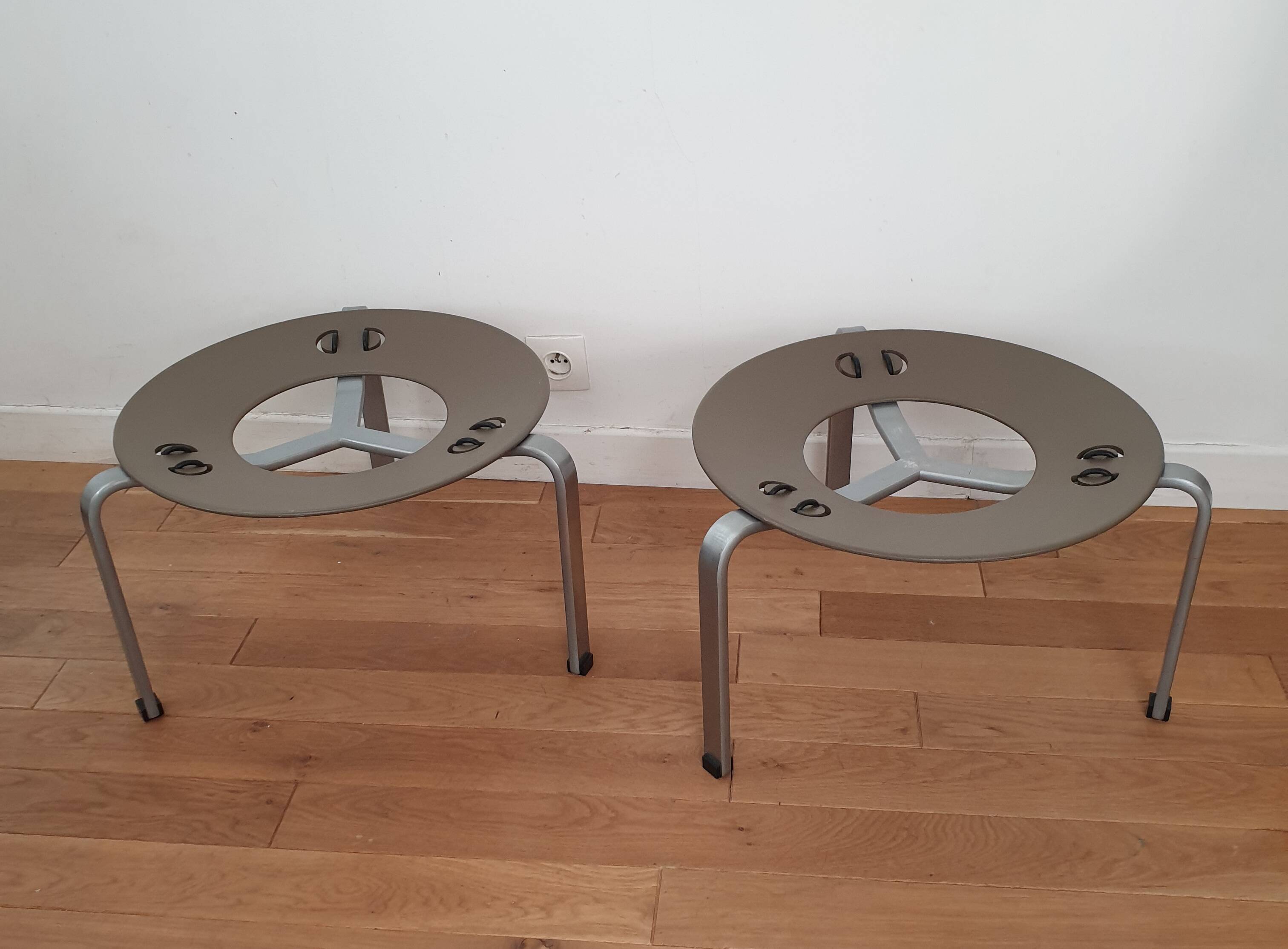 Tabourets PK33 de Poul Kjaerholm, E. Kold Christensen