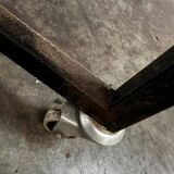 Vintage side table / plant table / audio stand on casters