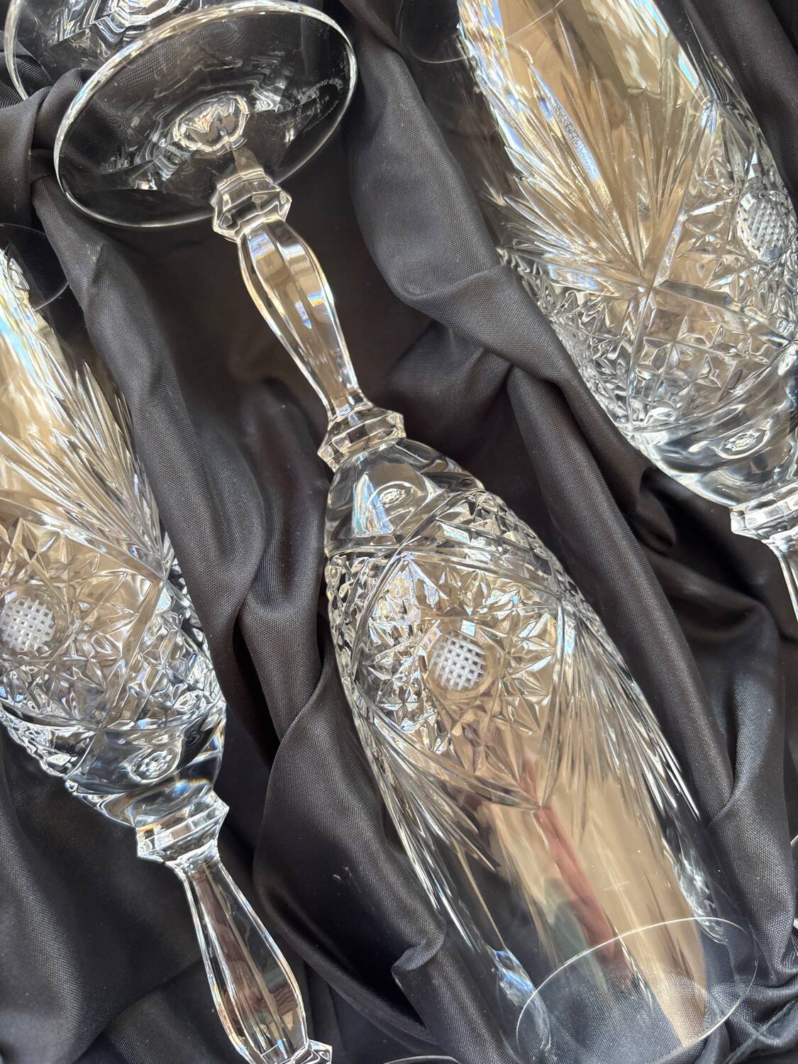 6 crystal champagne glasses